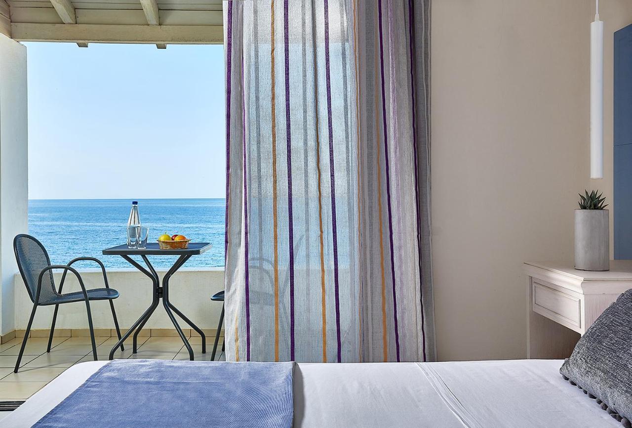 One Bedroom Suite Sea View